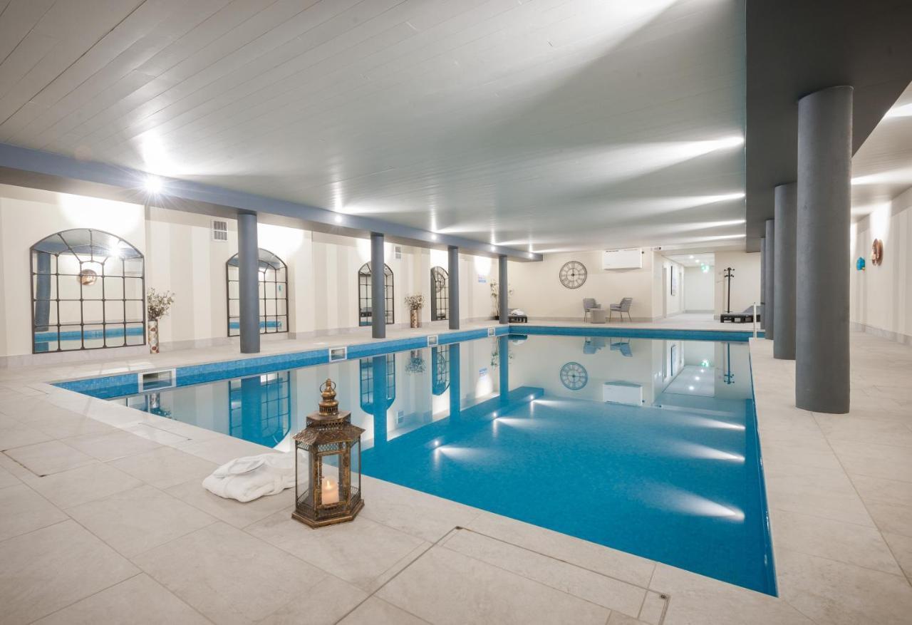 Comis Hotel & Golf Resort Douglas Esterno foto