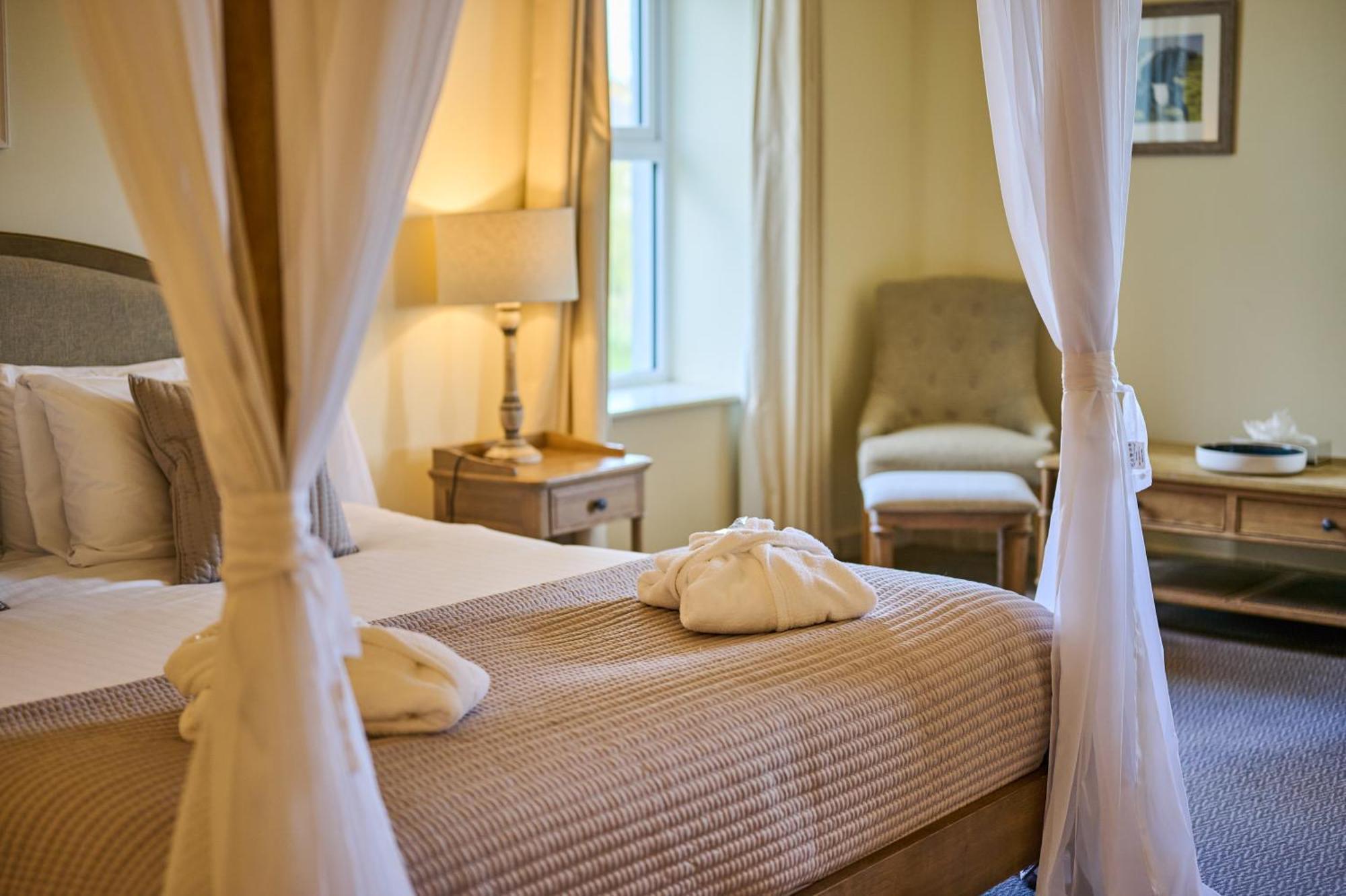 Comis Hotel & Golf Resort Douglas Esterno foto