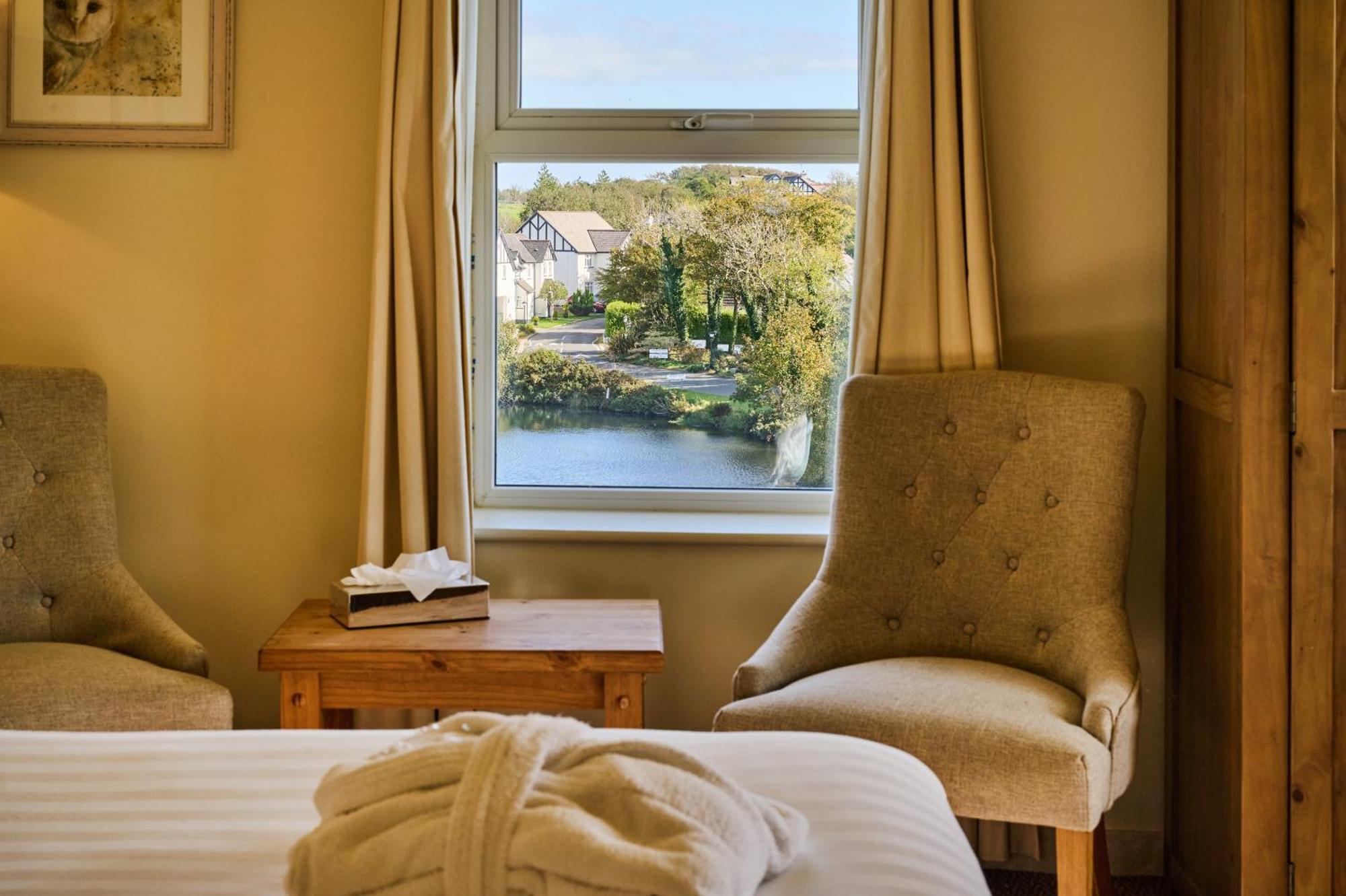 Comis Hotel & Golf Resort Douglas Esterno foto